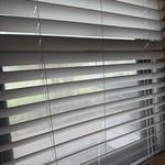 Cleaning windows