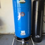 Well bladder tank