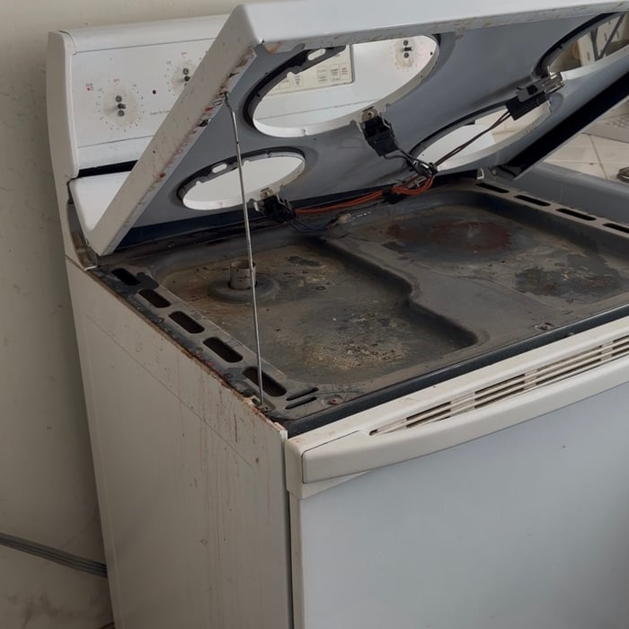 Kitchen Deep Clean