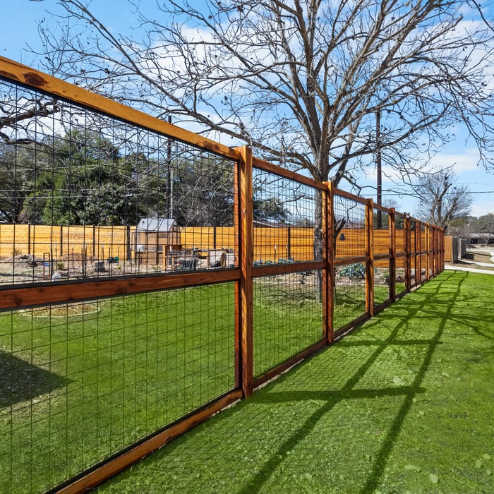 Custom fencing