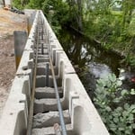 Block retaining wall