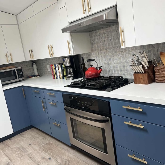 Stove and oven