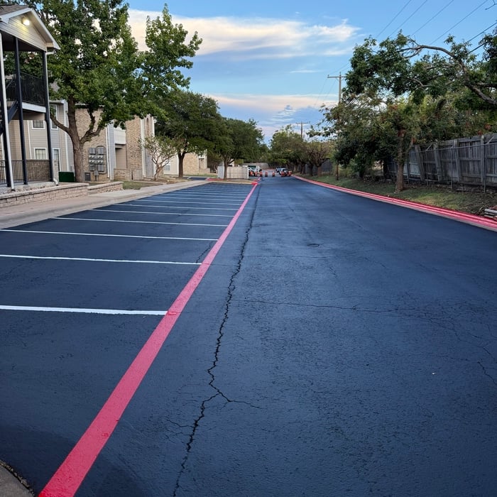 Sealcoating & Striping