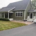Stone veneer facade