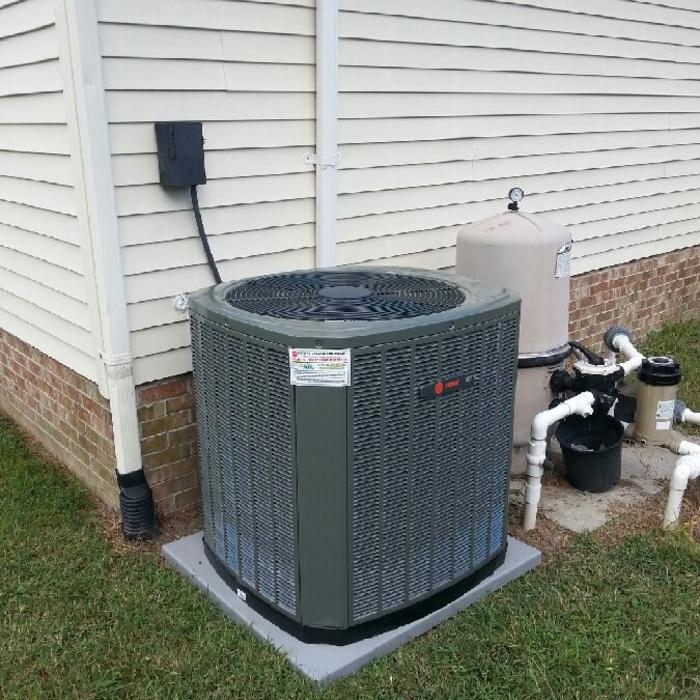 Split system Ac / XR 16 by Trane