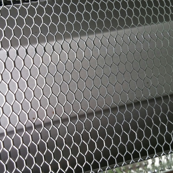 Screen mesh gutter guard