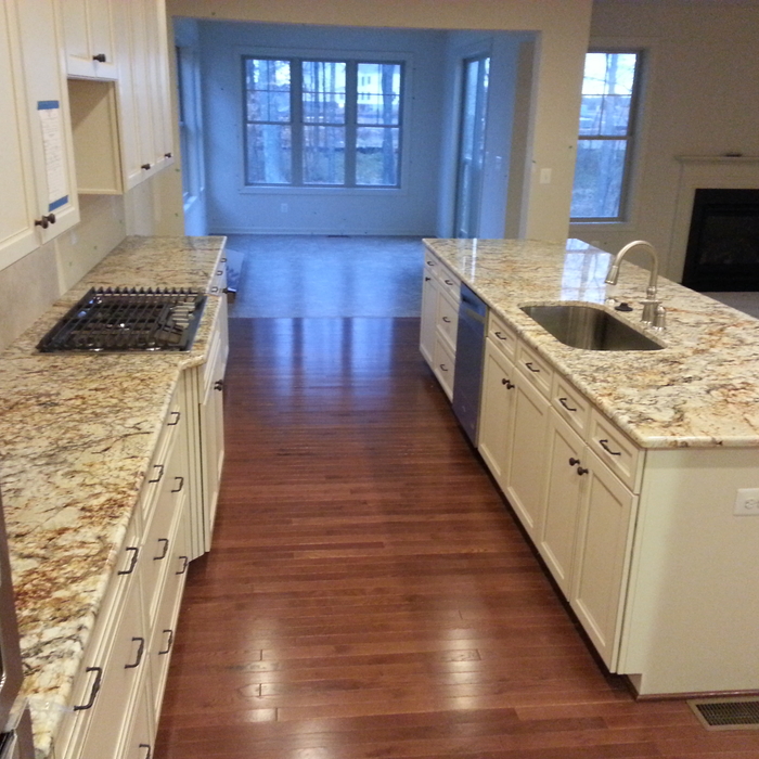 Open Linear Layout for a Beautiful Granite Topped Kitchen