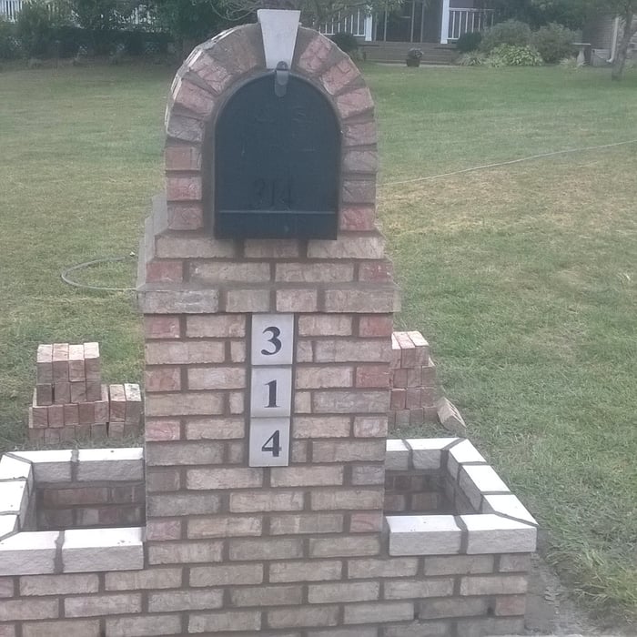 Custom Brick Mailbox