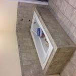 Tub surround with 6x6 tile