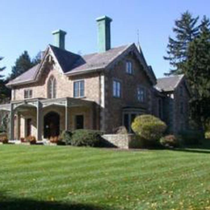 The Queset House