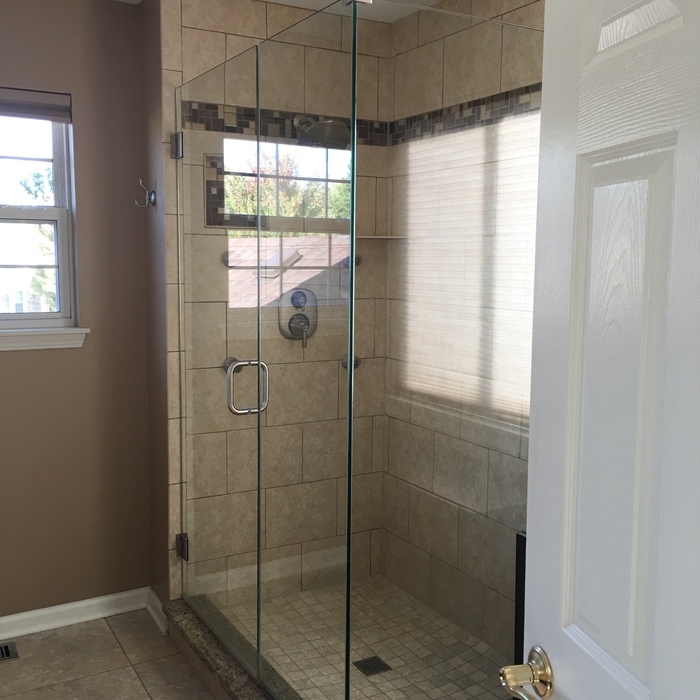 Heavy Glass Corner Unit