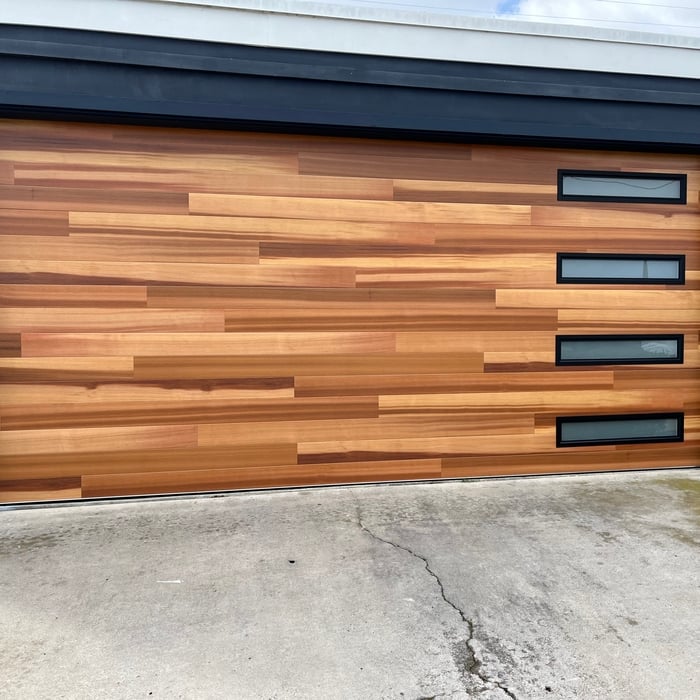 Clopay Planks