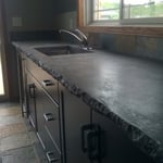 Broken rock edge detail, concrete counter top