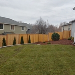 Stepped side fence