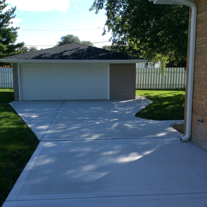 Driveway in Oak Lawn