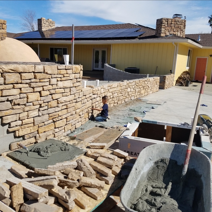 Block & stone wall