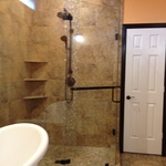 Frameless NeoAngle Shower Eenclosure