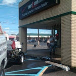 Storefront Steam Cleaning