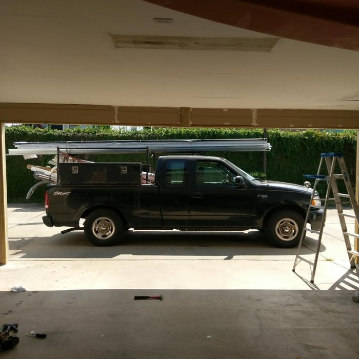 Closing in a carport