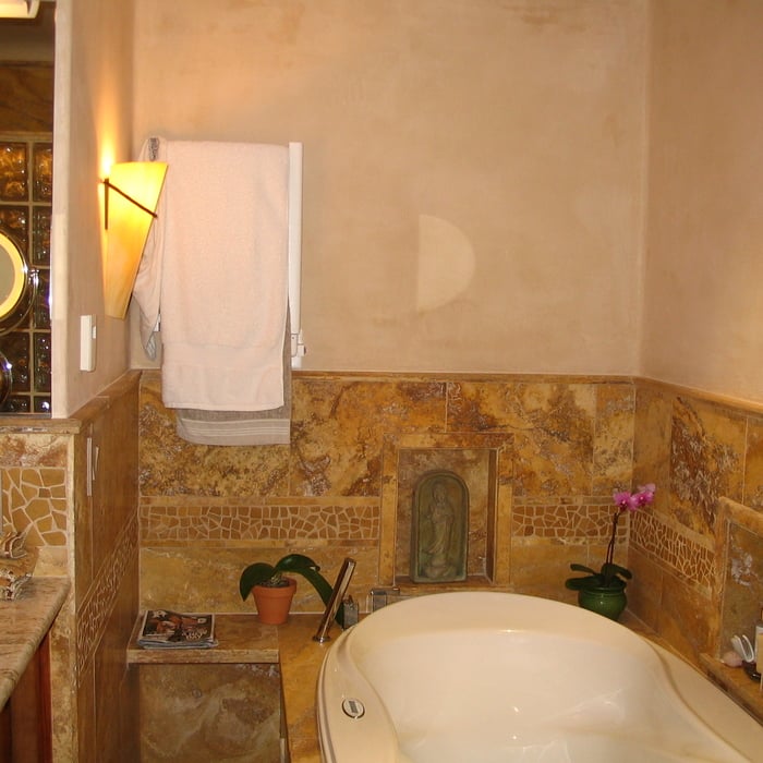 Santa Cruz Bathroom