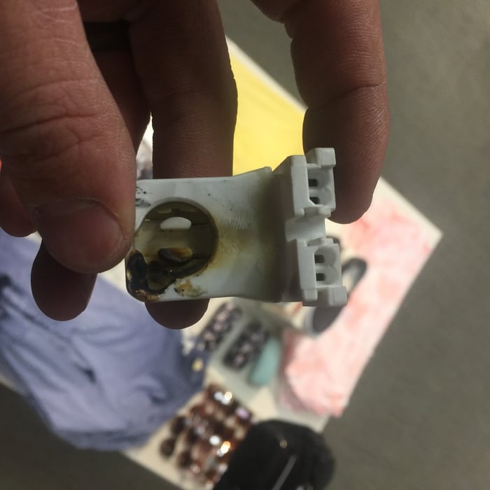 Fixture socket repair