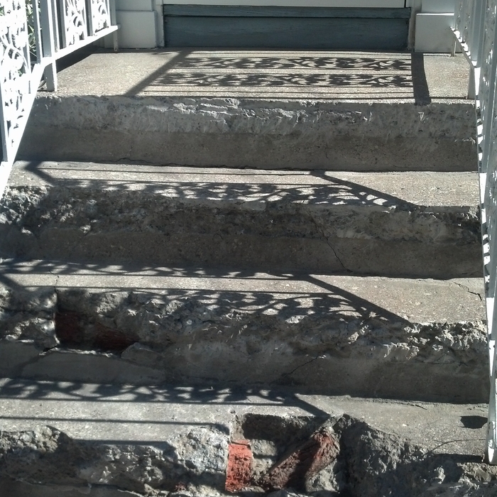 UGLY, DANGEROUS Stairs