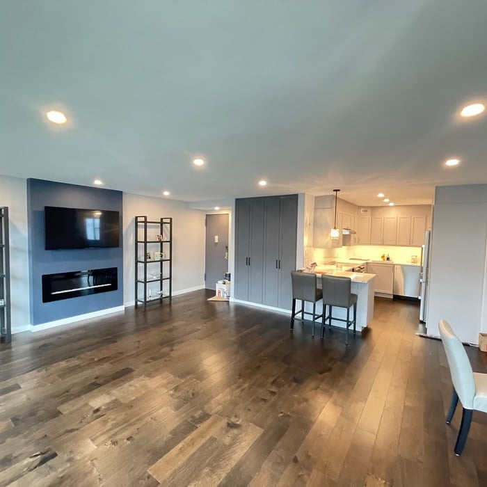 Whitestone Coop 