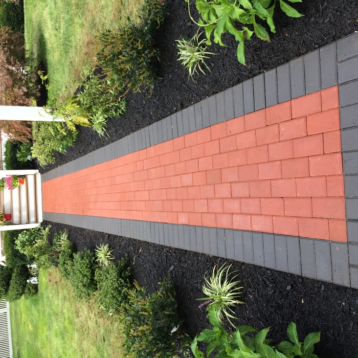Paver side walk