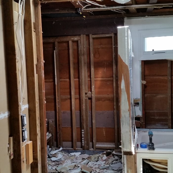 Hawaii Kai Bath Renovation Demo