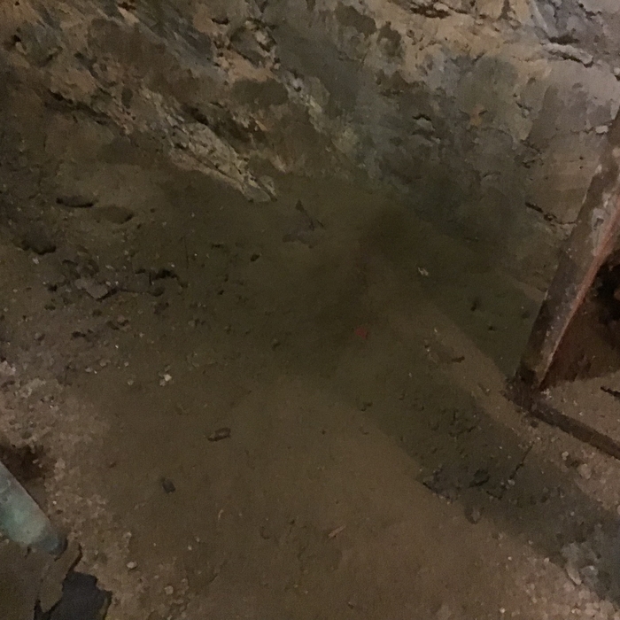Coal bin