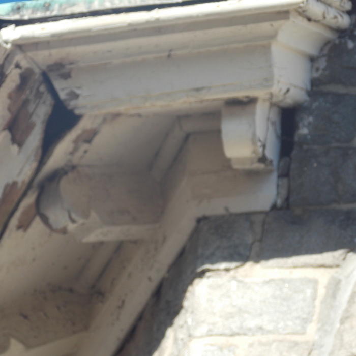 Entry point in molding over 40 feet high
