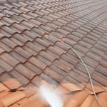 POWER WASHING ROOF