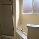 Garden Tub 2 Shower & Shower 2 Closet