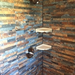 Bono bathroom
