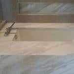 BEAUTIFUL KOHLER SOAKER TUB