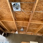 Can lights/ceiling fan