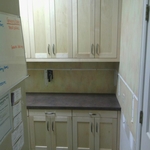 Back wall wall cabinets