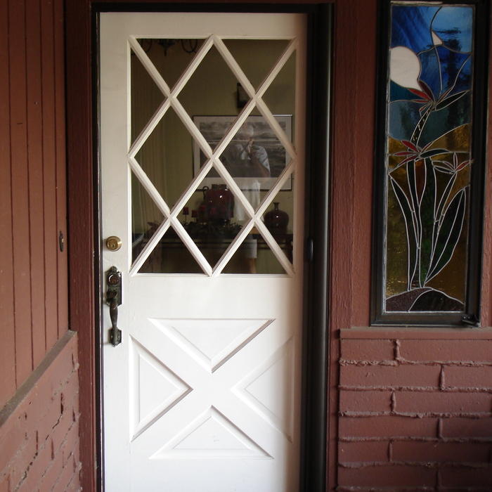 Vanishing Screen Door,retracted