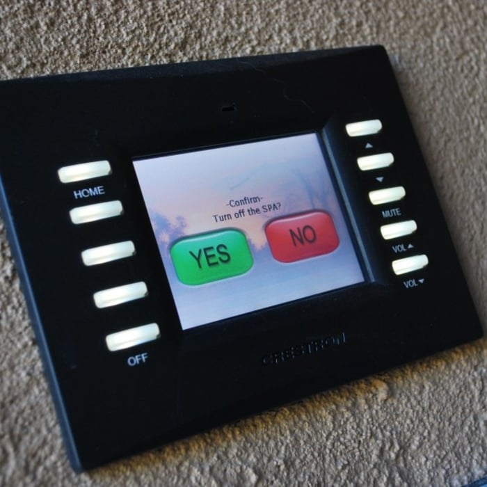 Home automation touchpanel