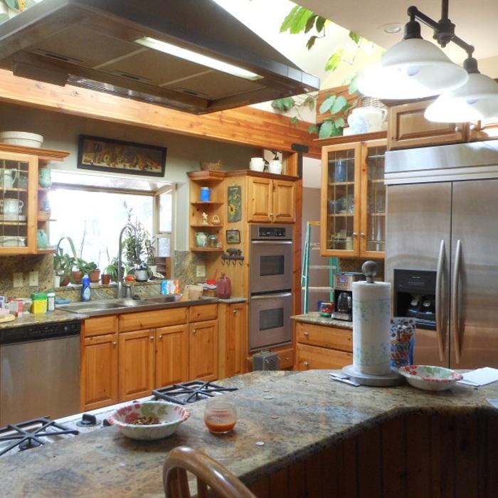Country Kitchen