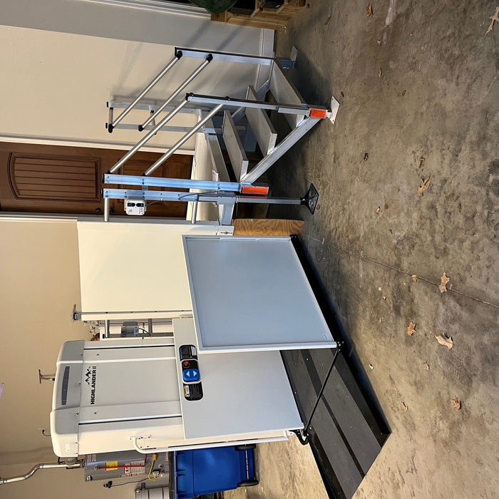 Vertical Platform Lift