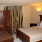 reddy inn & suites