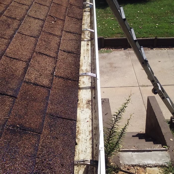 Front Gutter Run