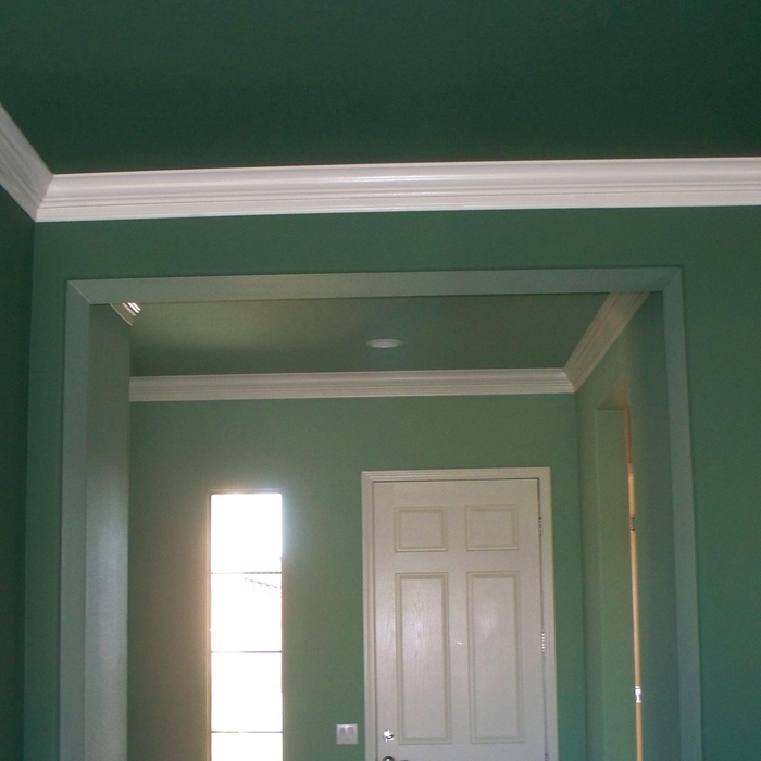 Bullnose corner, two piece crown