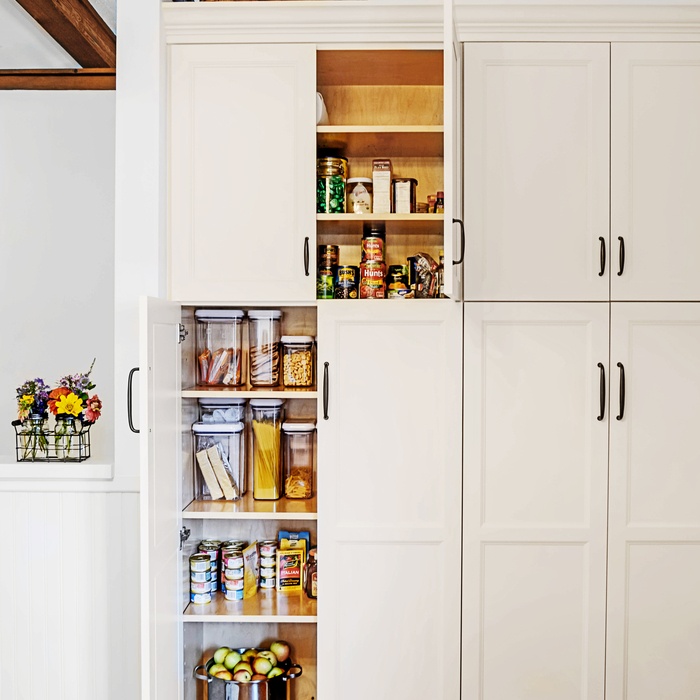 Kitchen 11 pantry