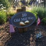 Custom gift sign