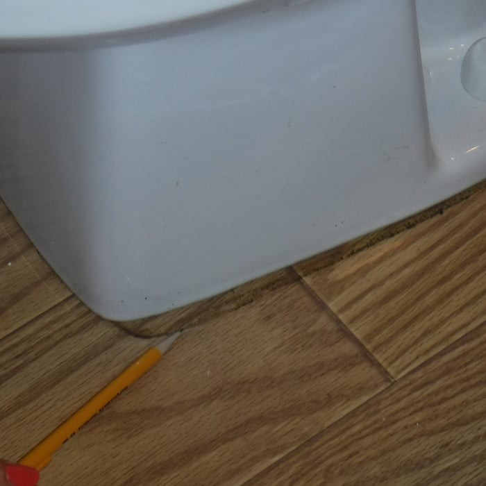 Loose Commode
