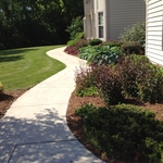 New hard wood mulch and bed maintenance
