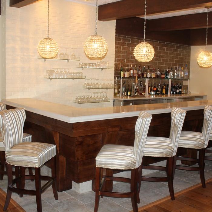 Country Club Quartz Bar