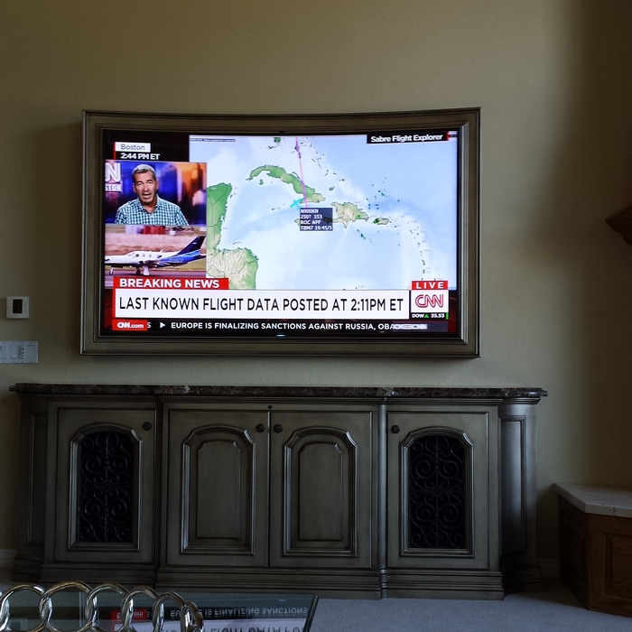 Framed 78-inch Curved TV